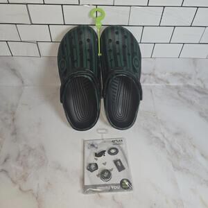 NWT Disney Parks The Haunted Mansion Clogs Adult Crocs M8/W10 Jibbitz Charms Lot
